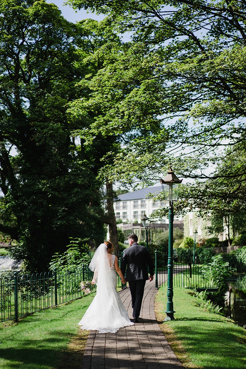 Laura & Daniels Galgorm Spa & Golf Resort Wedding 